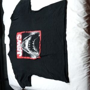 Jaws Universal Studios men s XL t-shirt